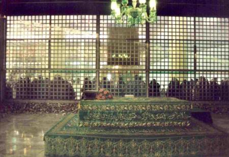 tombe  de  l iman  khomeiny
